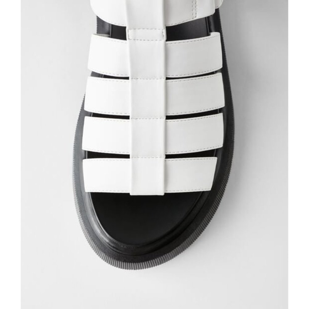 Zara Thick Sole Fisherman Sandals White Black Chunky Cut-Outs Strappy Flats 9 - Picture 4 of 15